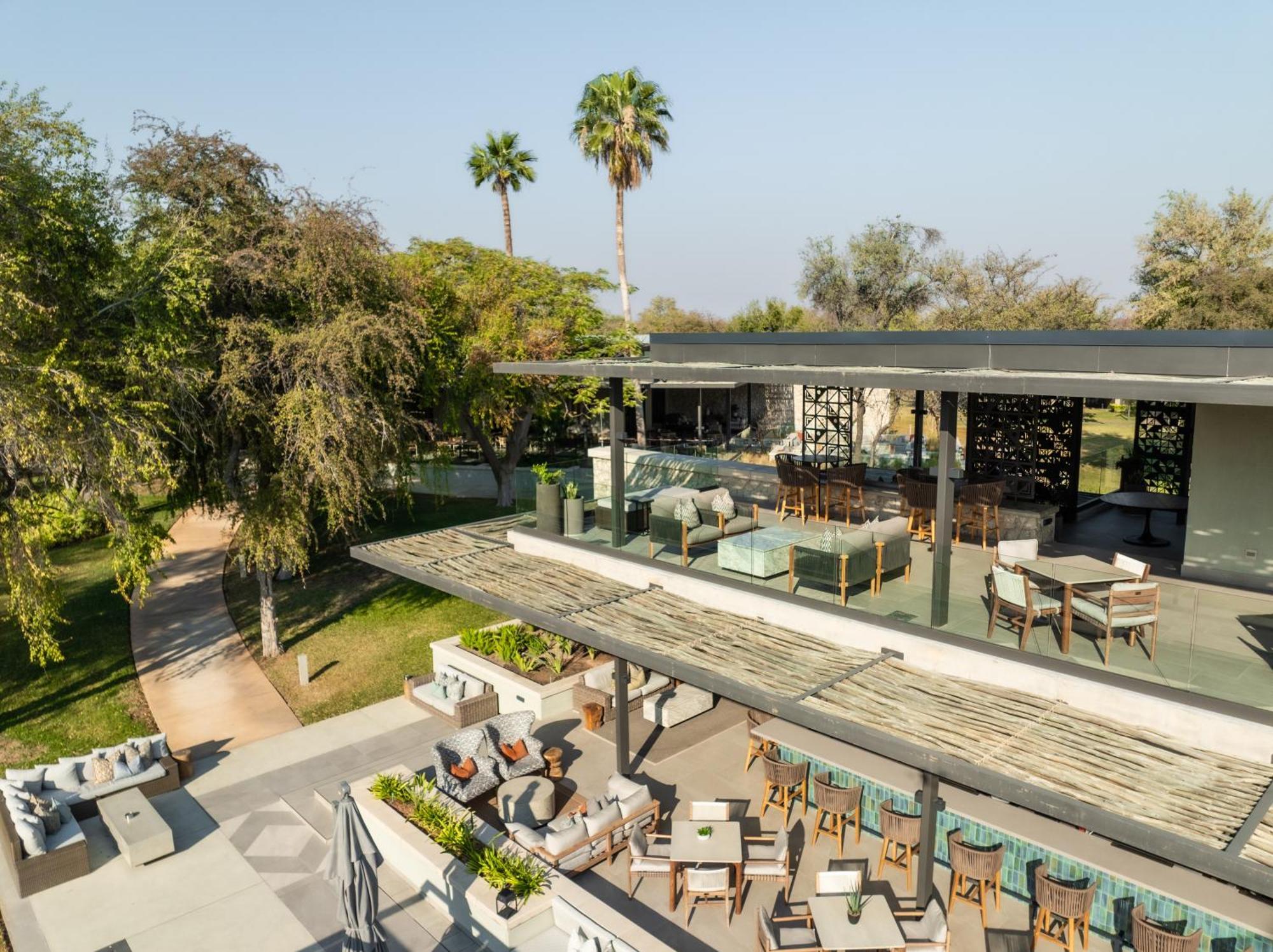 Mokuti Etosha Villa นามูโทนิ ภายนอก รูปภาพ